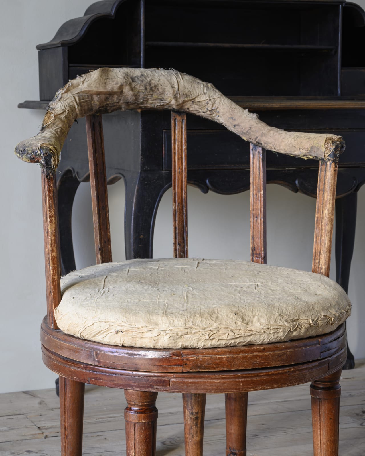 Gustavian Revolving Desk Chair,