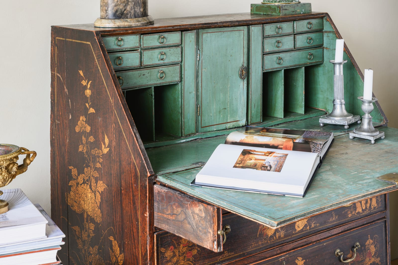 Chinoiserie Bureau,