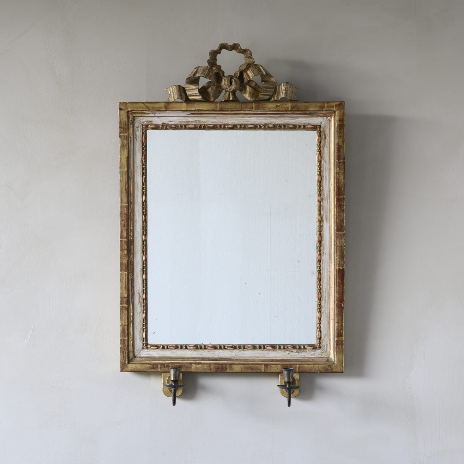 Gustavian Mirror Scone,