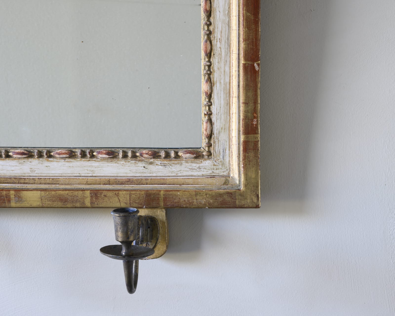 Gustavian Mirror Scone,