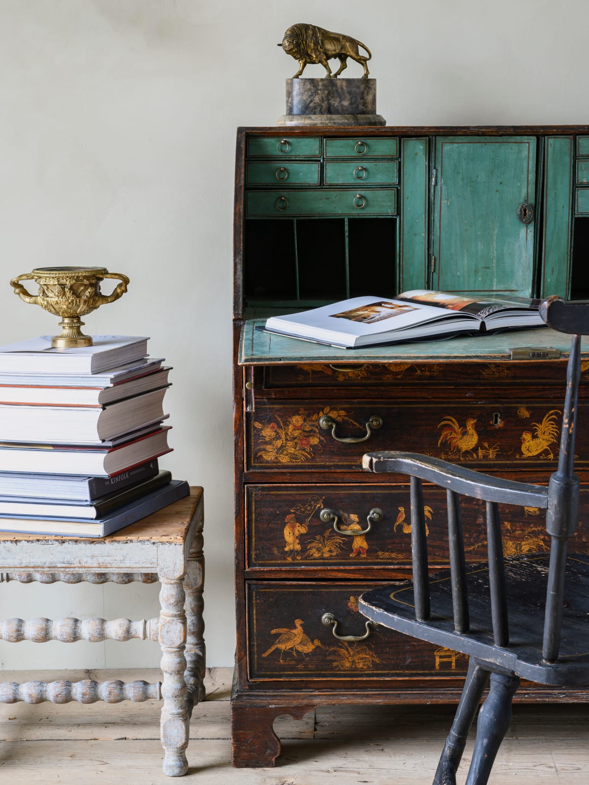 Chinoiserie Bureau,