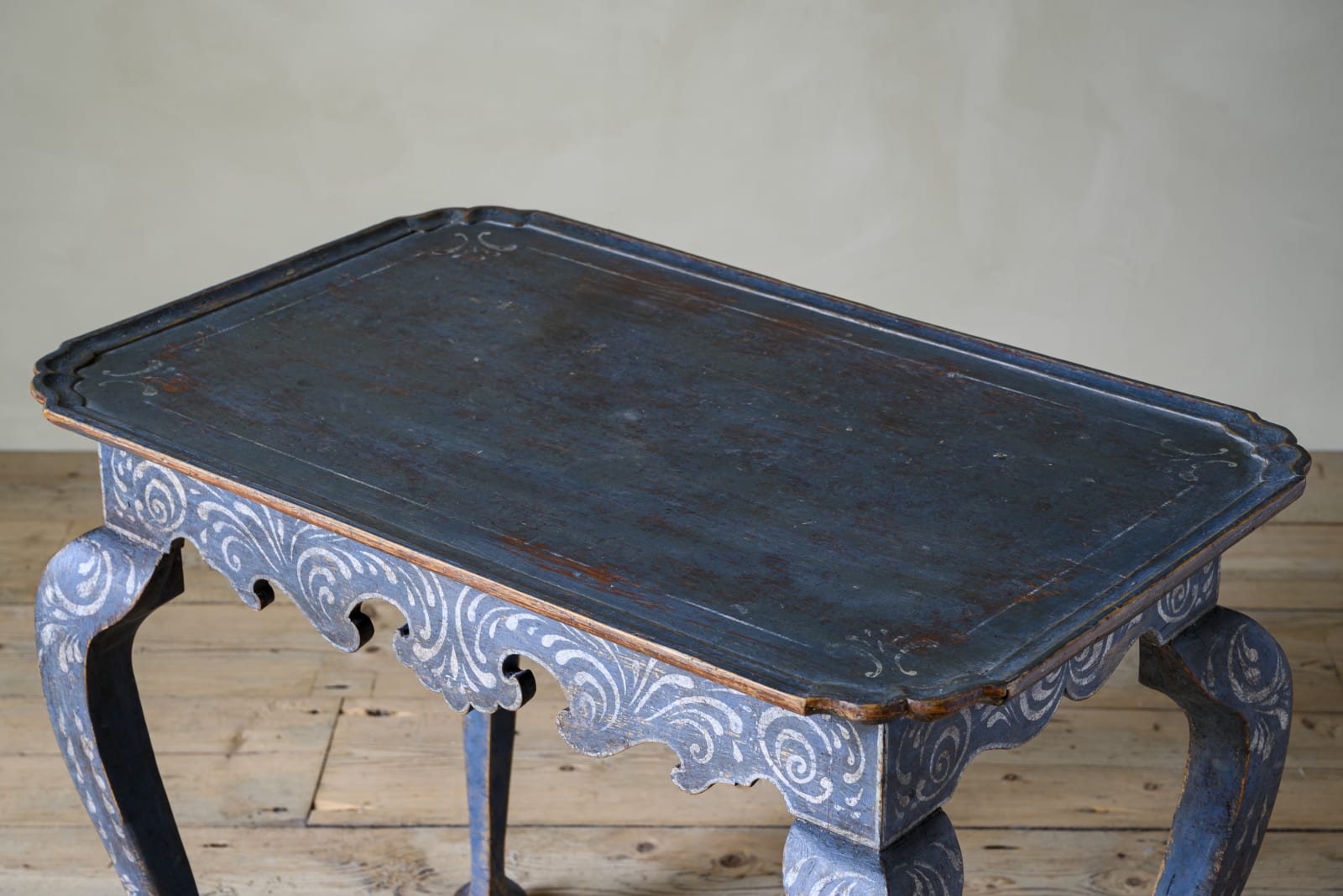 Rococo Tray Table,