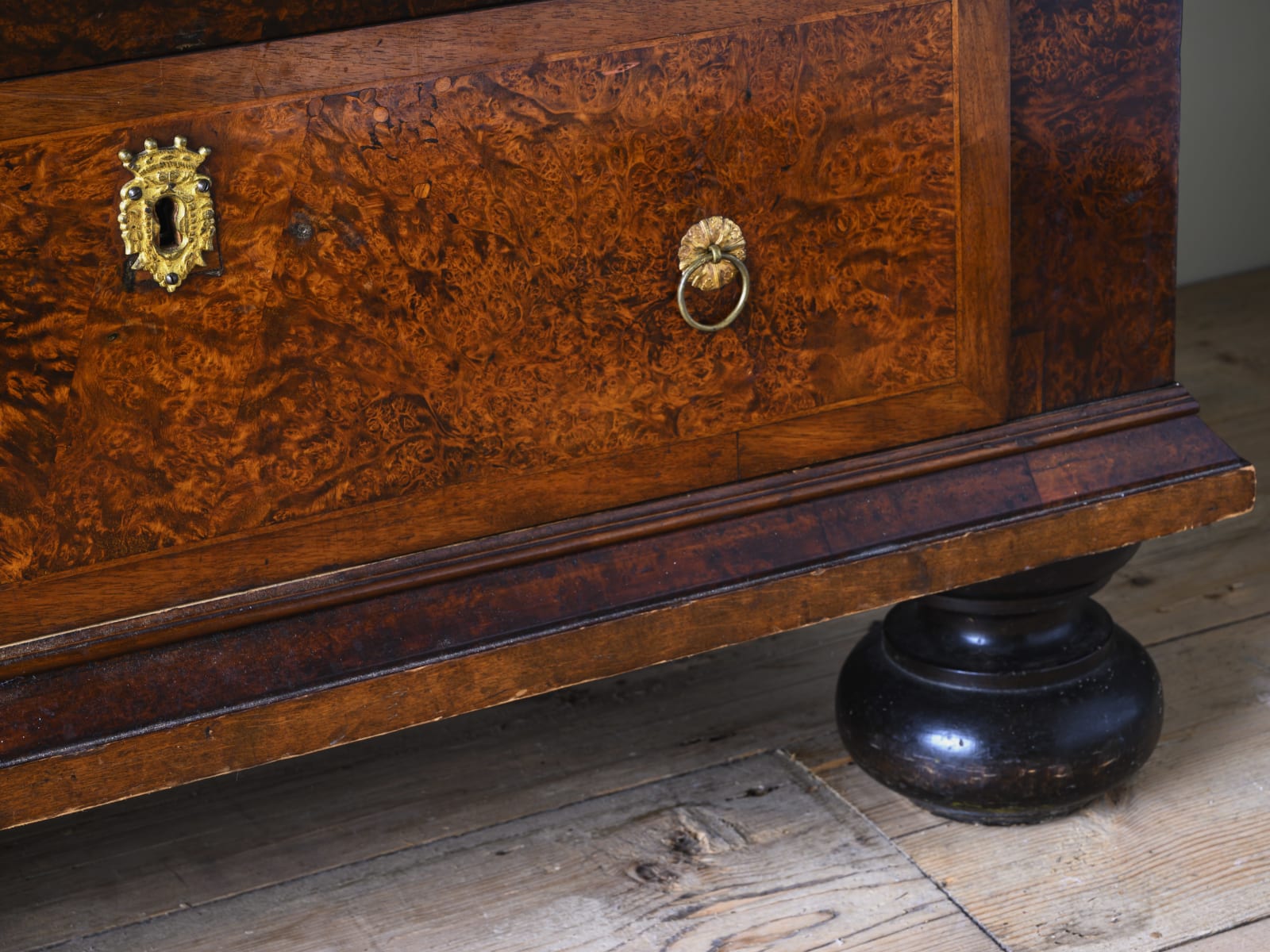 Baroque Cabinet,