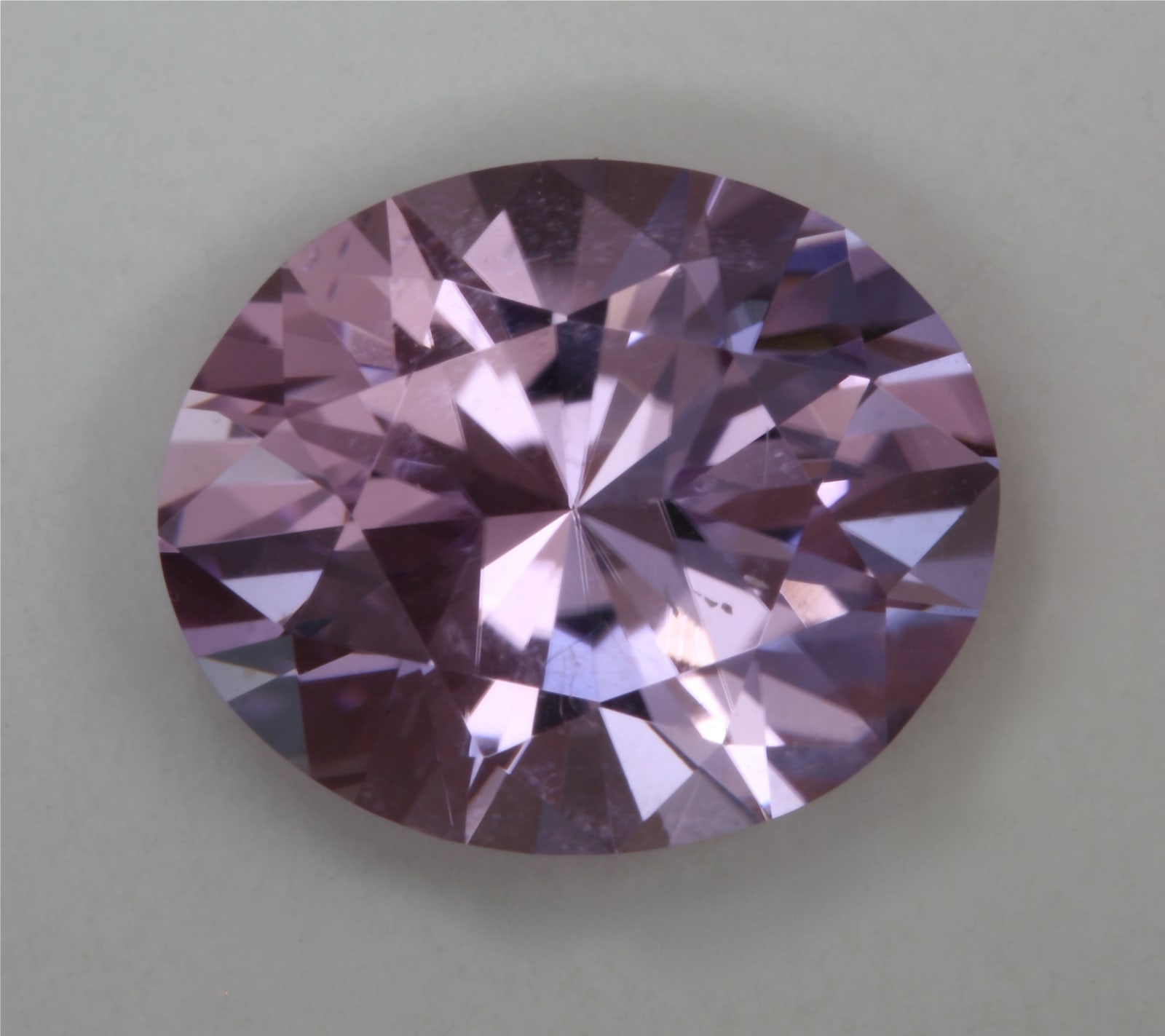 Lavender Oval 3.78 ct