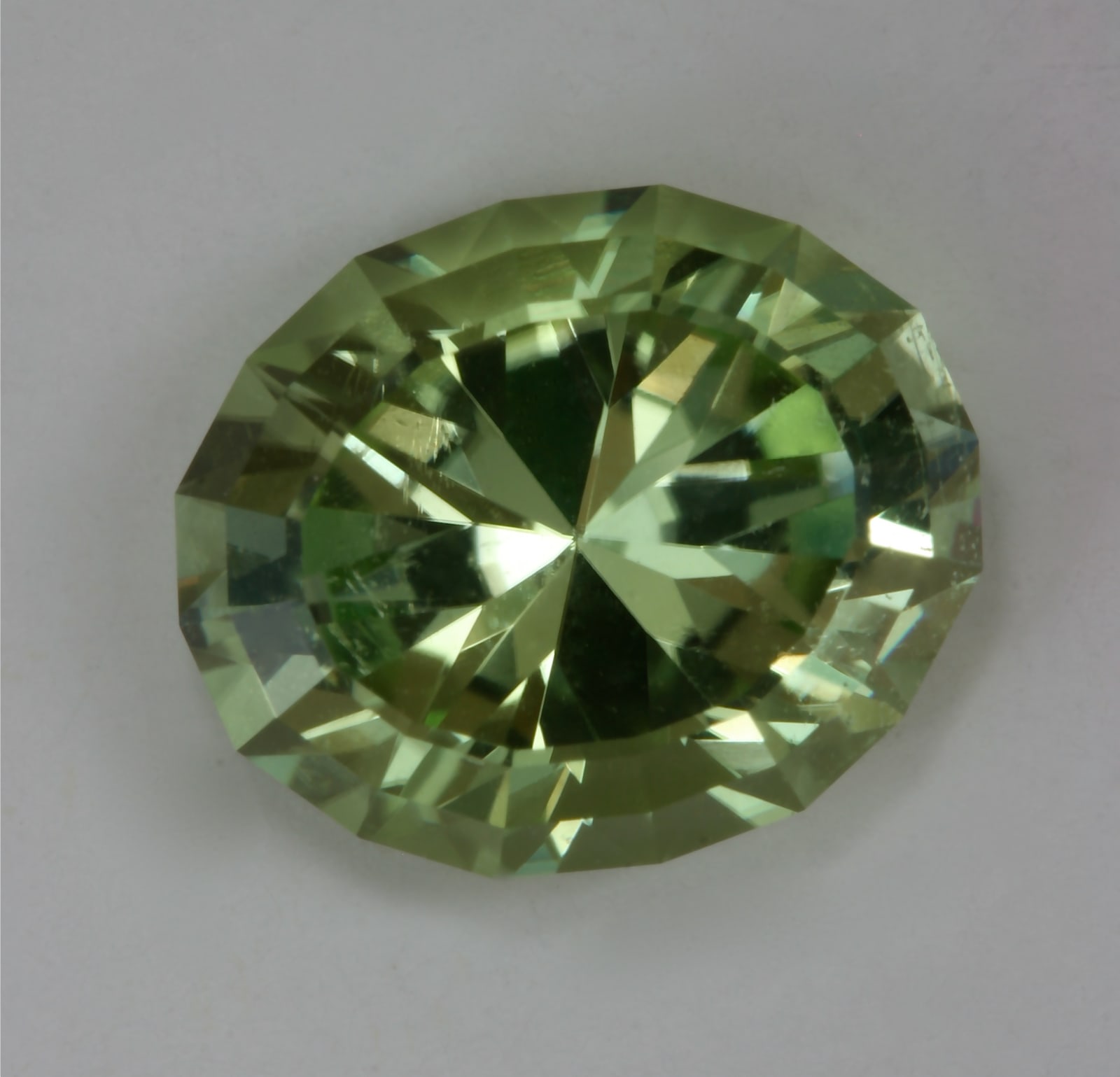 Green Oval 3.12 ct