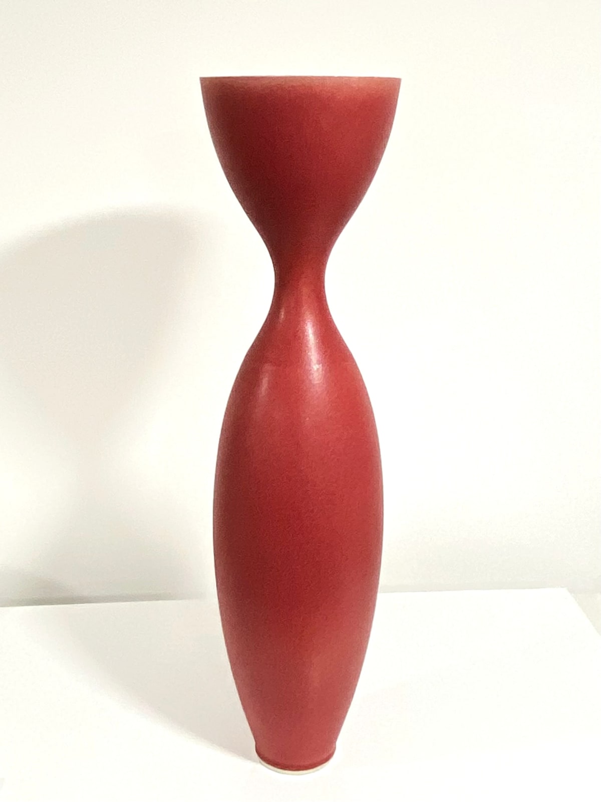 Anna Silverton, Porcelain vase, 2023