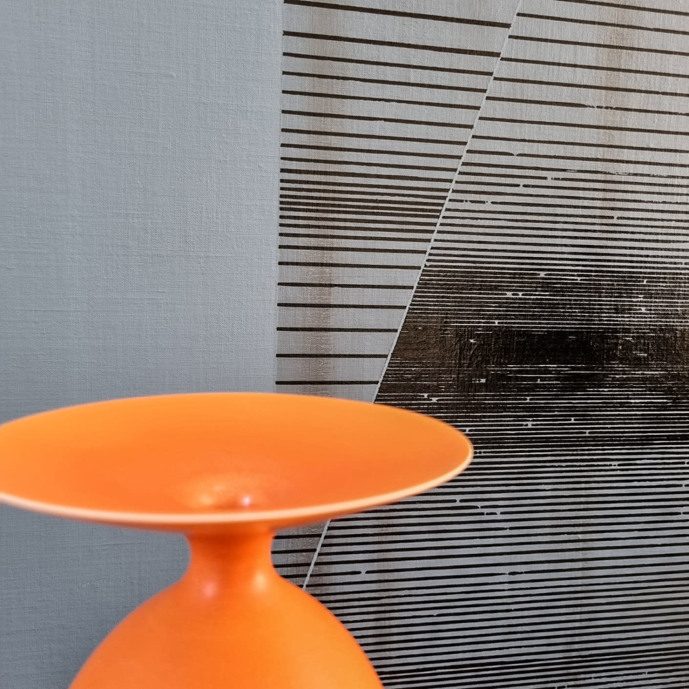 Anna Silverton, Porcelain Vase Orange, 2024