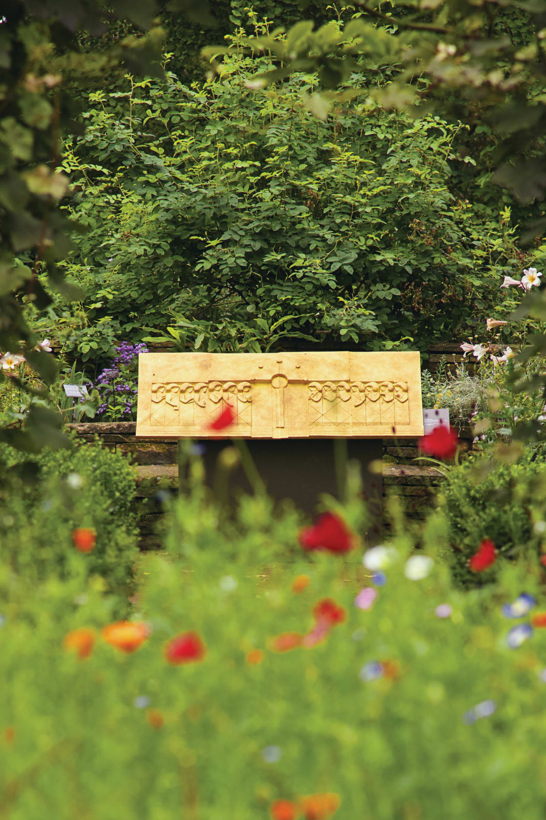 Rand Abdul Jabbar, Act III: The Garden Scene, from the series Every Act of Recognition Alters What Survives, 2021