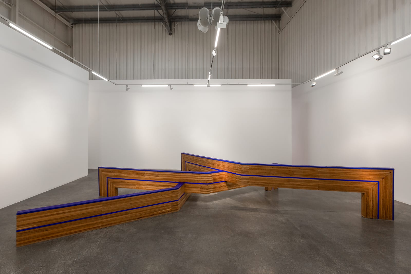 Mehdi Moutashar, Trois Angles à 135° (Three Angles at 135° ) Nicknamed "The Spider", 2005