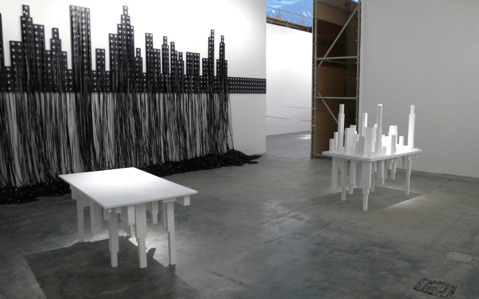 Mounir Fatmi, Underneath, 2007