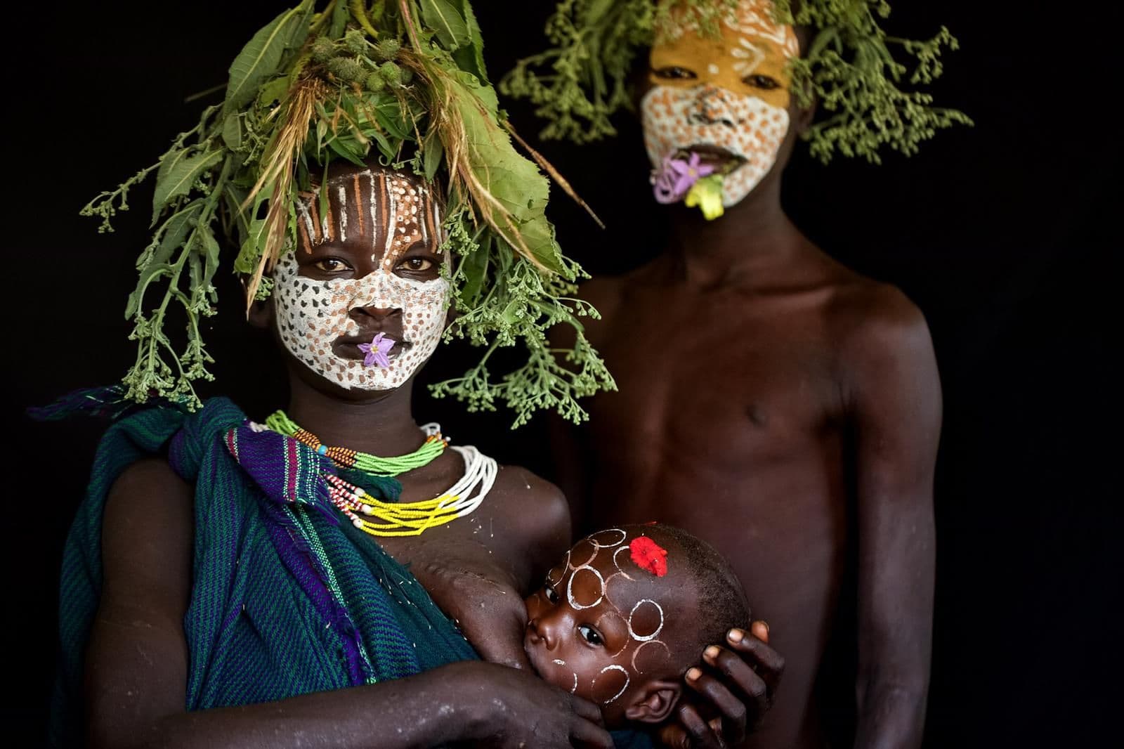 Robin Yong, Surma Family, 2016
