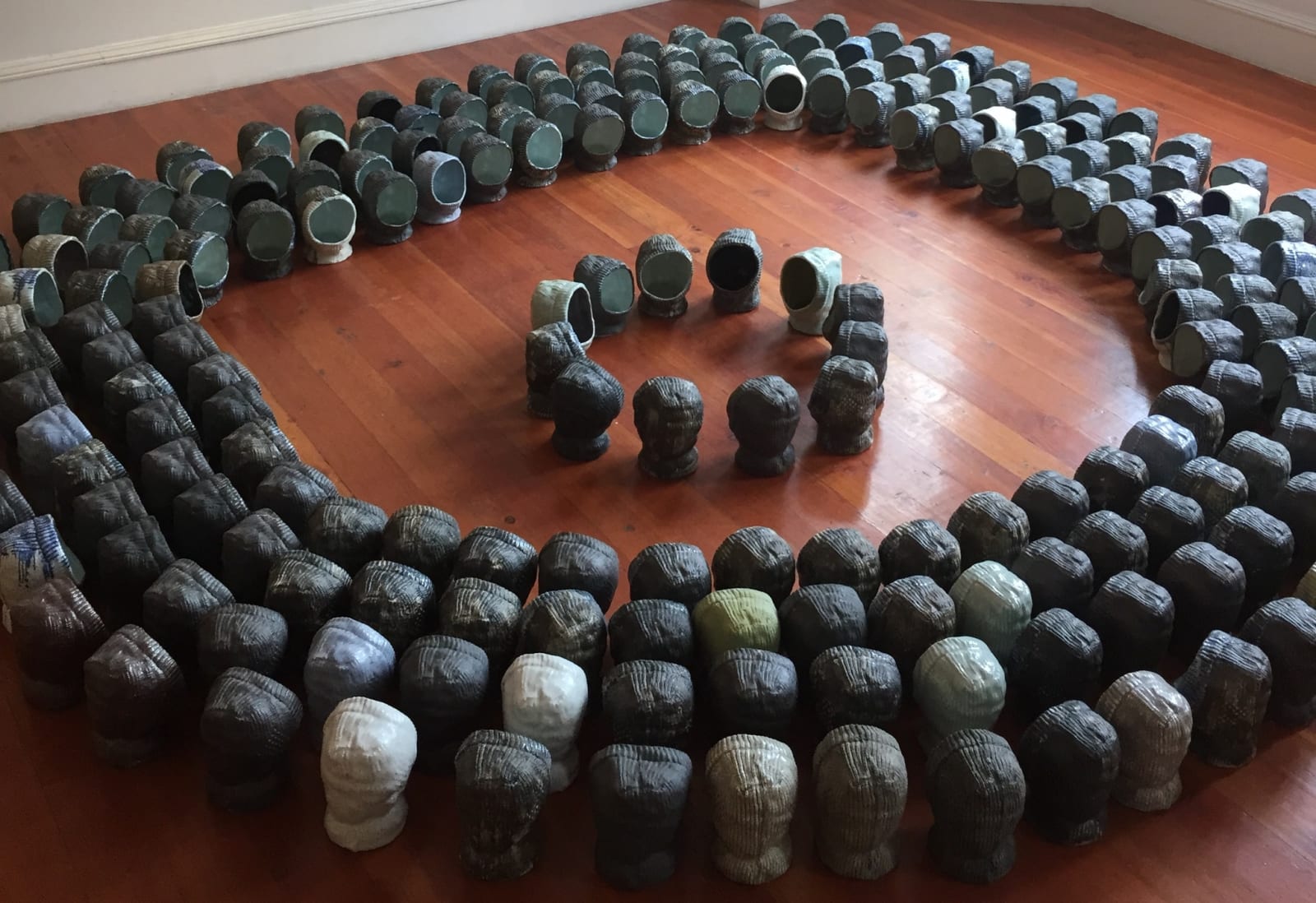 Dong Zi 東子, The Choir in the Winter, 2008