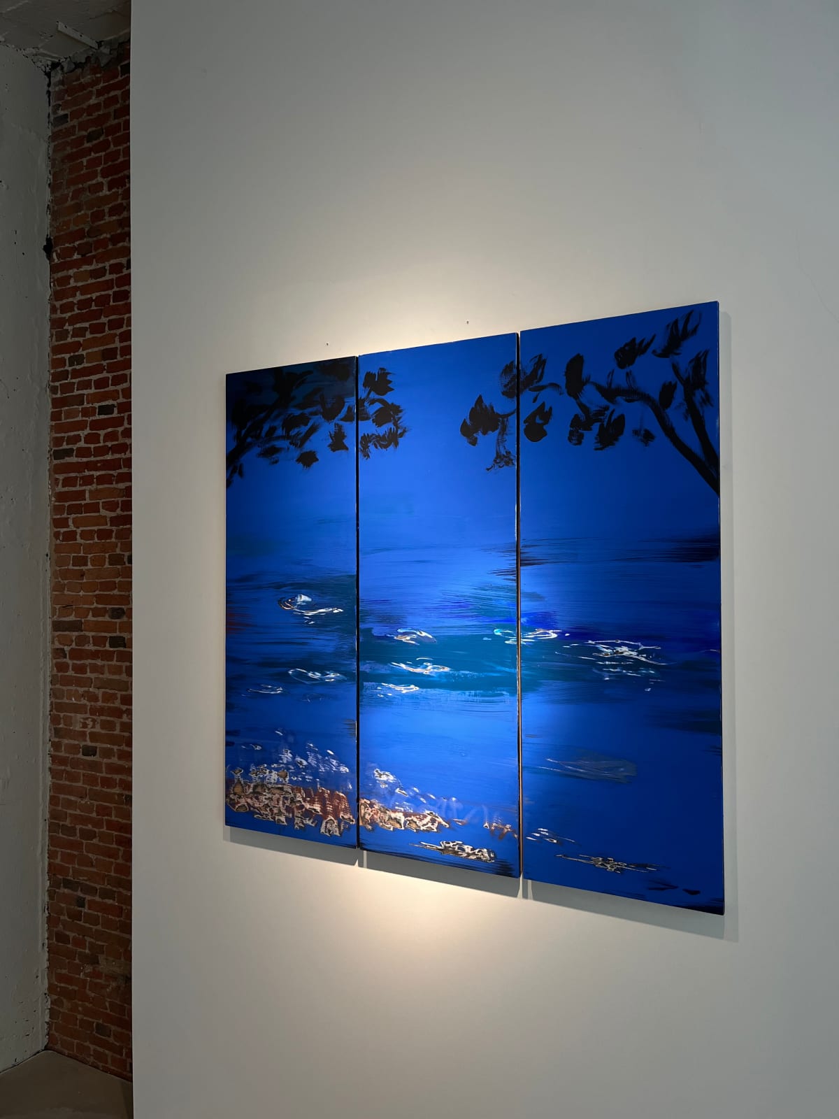 Etiyé Dimma Poulsen, Triptiek