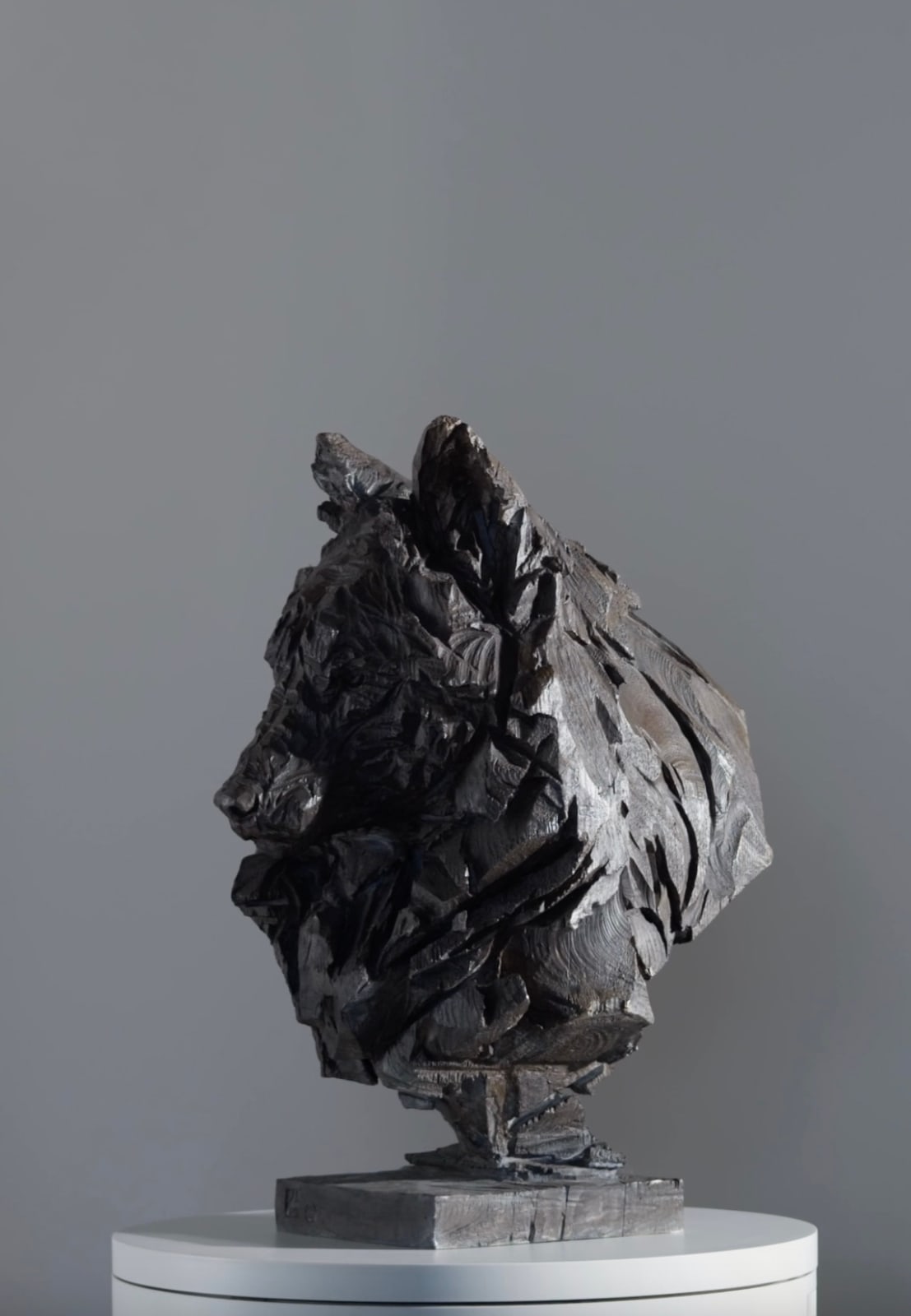 Jürgen Lingl, Buste de loup Wolf