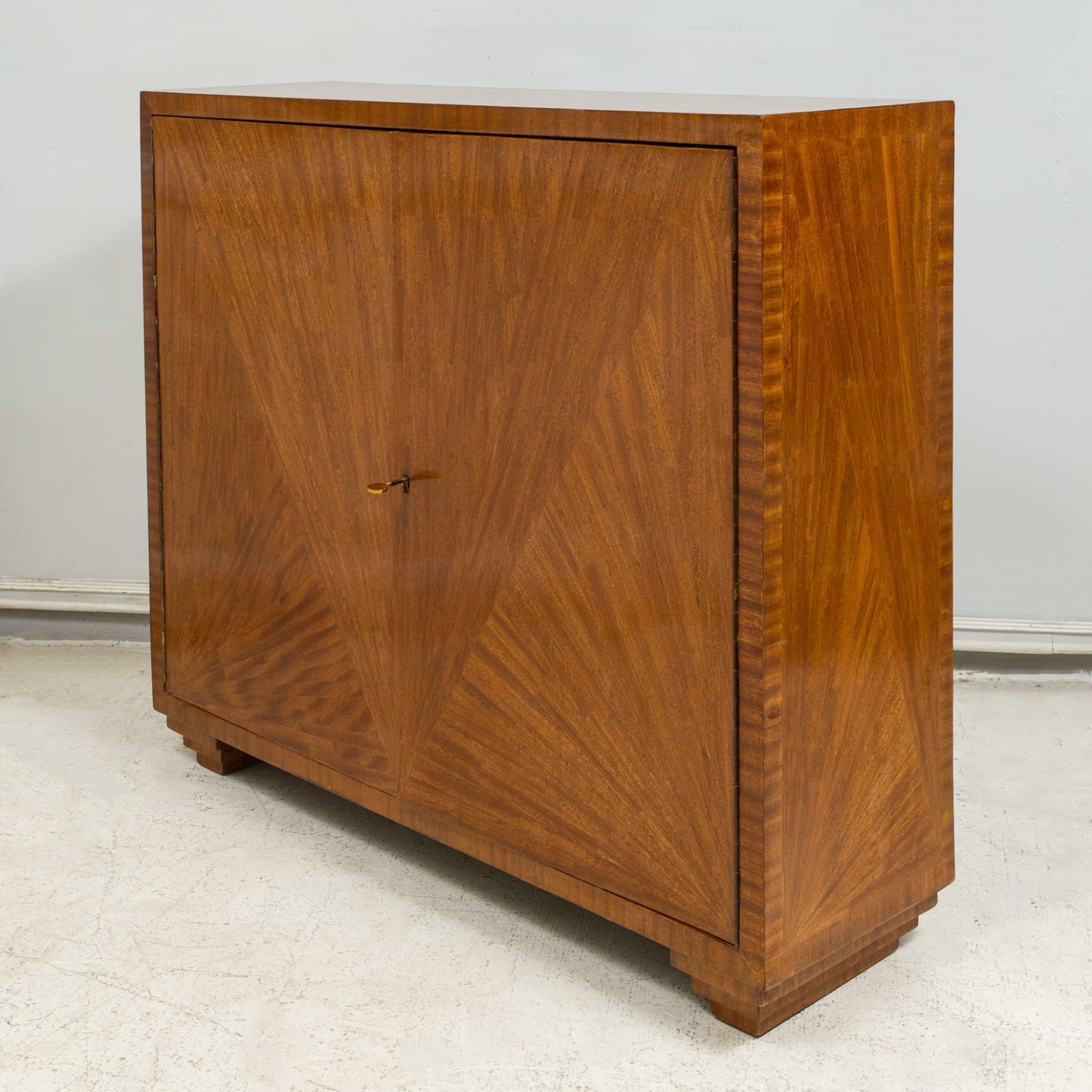 Jean-Michel Frank Inspired Exquisitely Crafted Parquetry Cabinet, 20th century