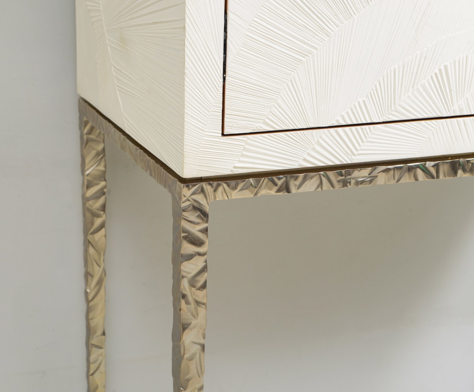 Atelier Stefan Leo, Bespoke Cristobal Cabinet, 21st century