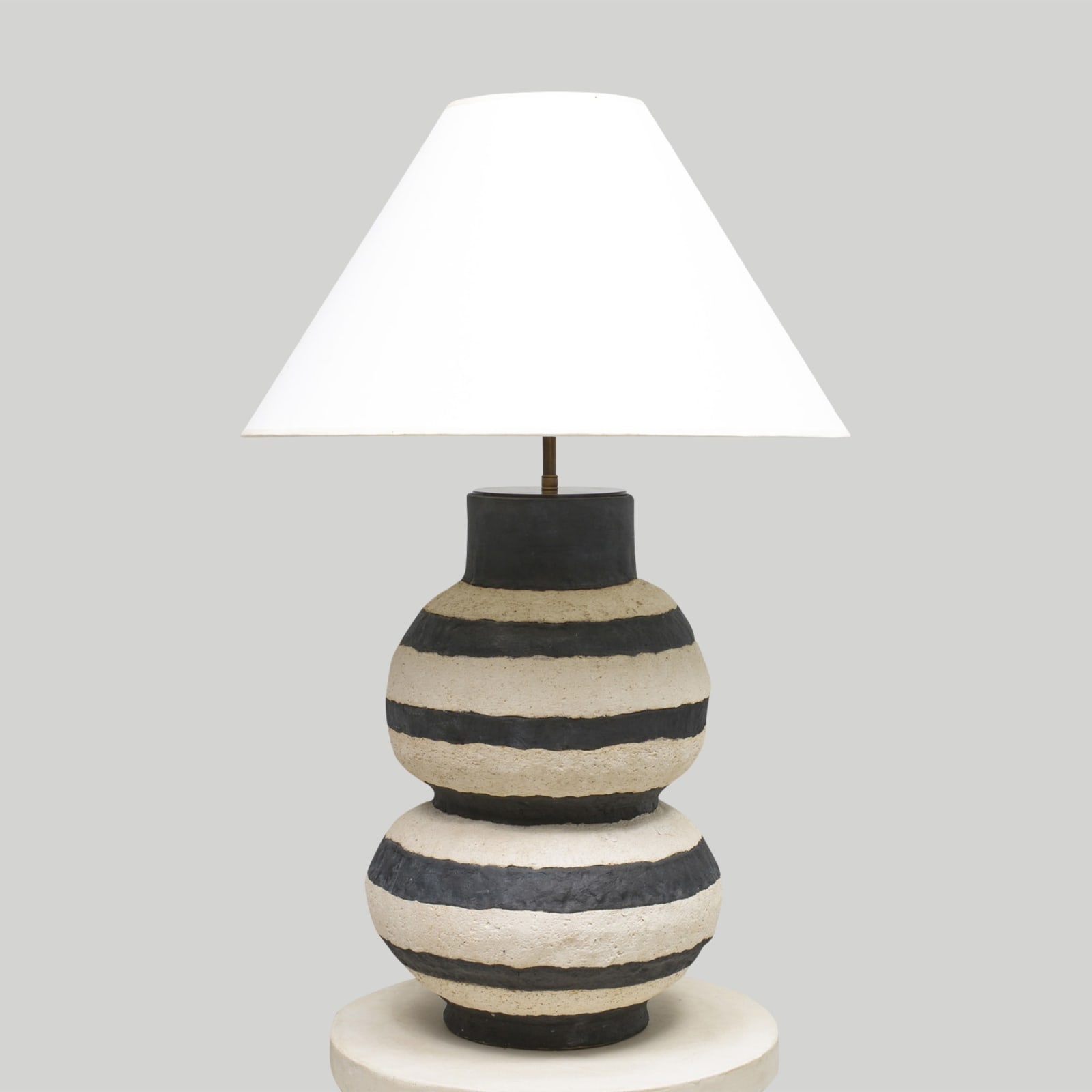 Shizue Imai, Bespoke Sculptural Ceramic Black and White Lamp , 21st century