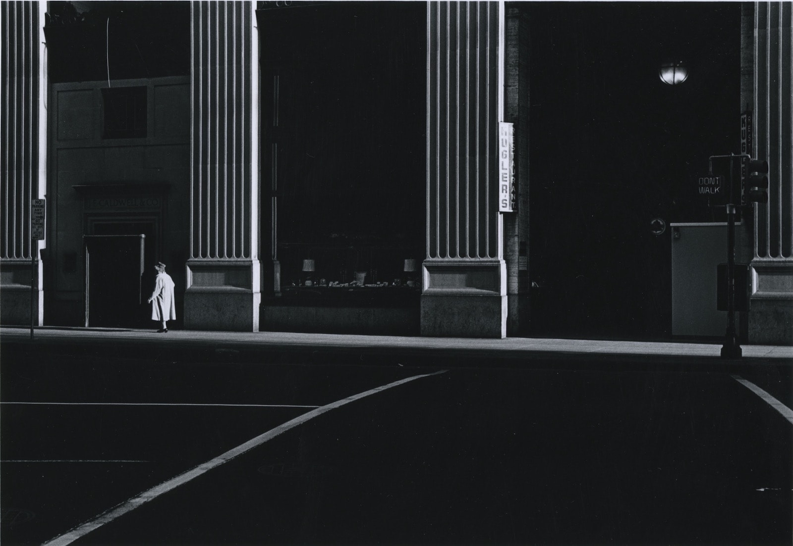 Ray K. Metzker Philadelphia Tirage gélatino argentique moderne réalisé par l'artiste 15,6 x 22,8 cm Dim. papier: 20,3 x 25,4 cm