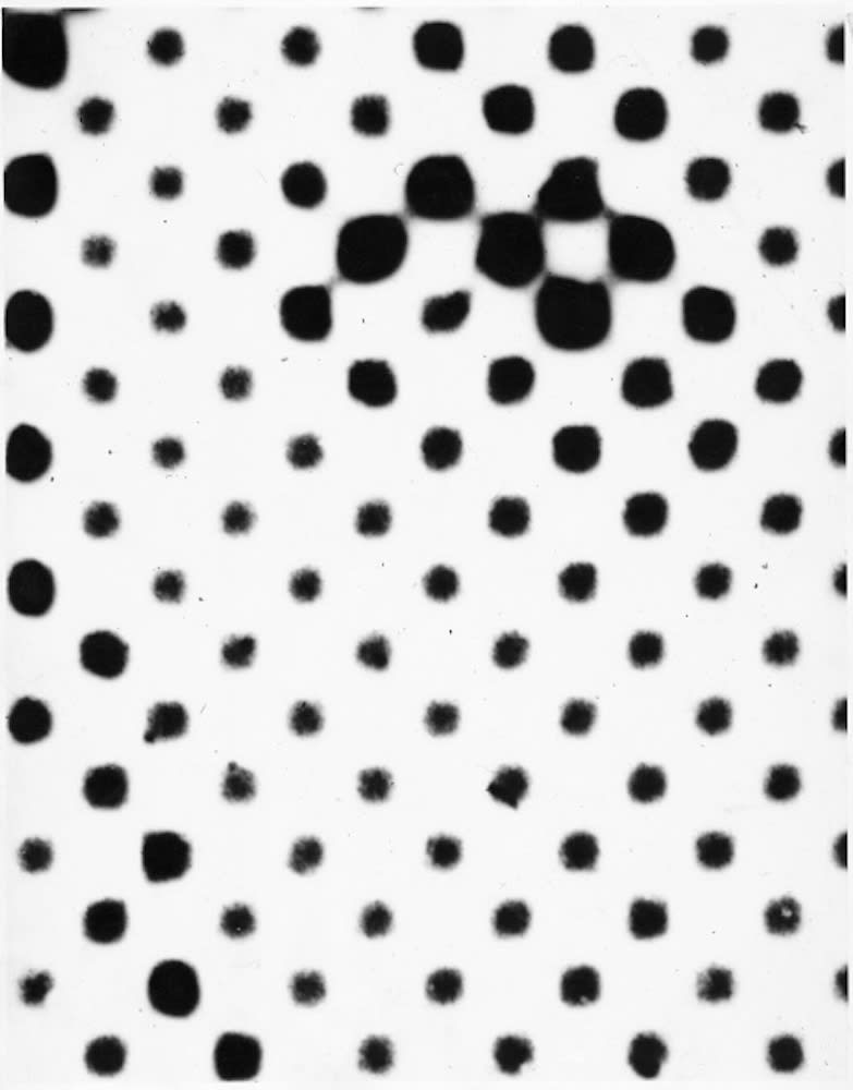 Erwin Blumenfeld Untitled Tirage gélatino-argentique d'époque, réalisé par l'artiste 35,3 x 28 cm Dim. papier: 35,3 x 28 cm