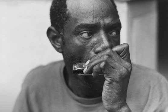 Tom Arndt, Street musician, Chicago, 1997