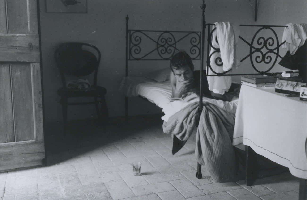 Hervé Guibert, Thierry lisant dans la sacristie, 1980