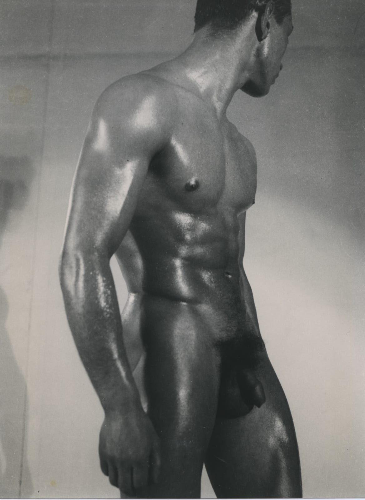Pierre Boucher Nu masculin Tirage gélatino-argentique postérieur, resin coated 23,4 x 17,1 cm Dim. papier: 23,4 x 17,1 cm