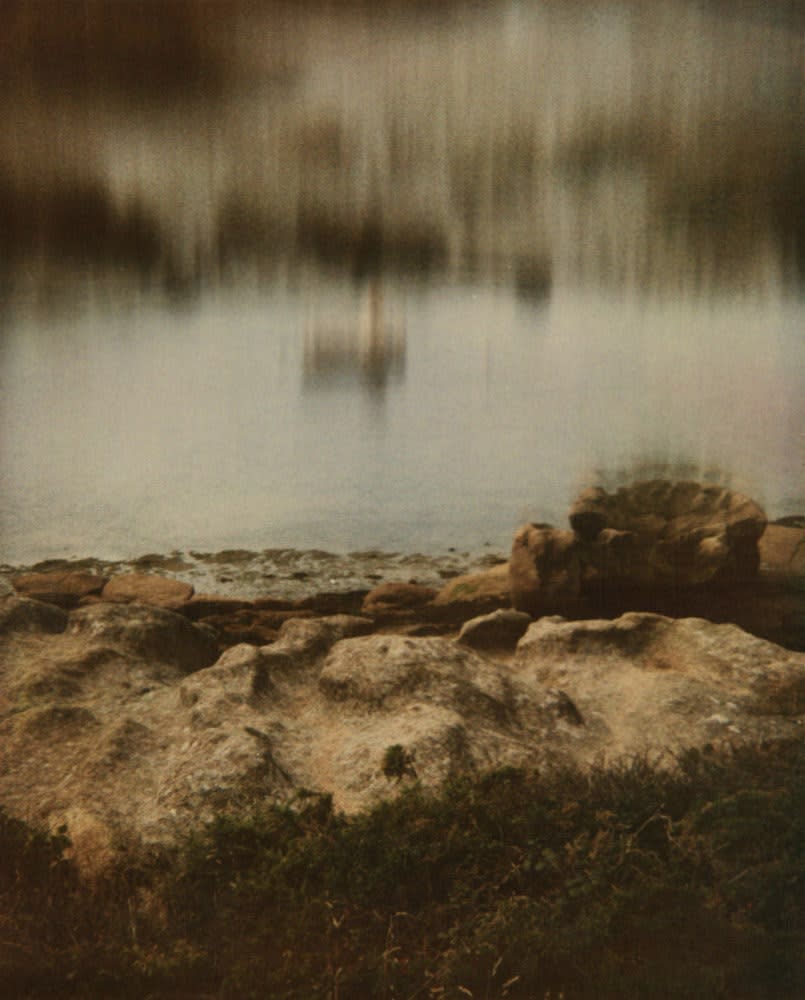 Rodolf Hervé Bretagne, quelque part au bord de la mer Tirage sur papier Pearl d'Hahnemühle d'après Polaroïd Dim. papier: 40 x 50 cm