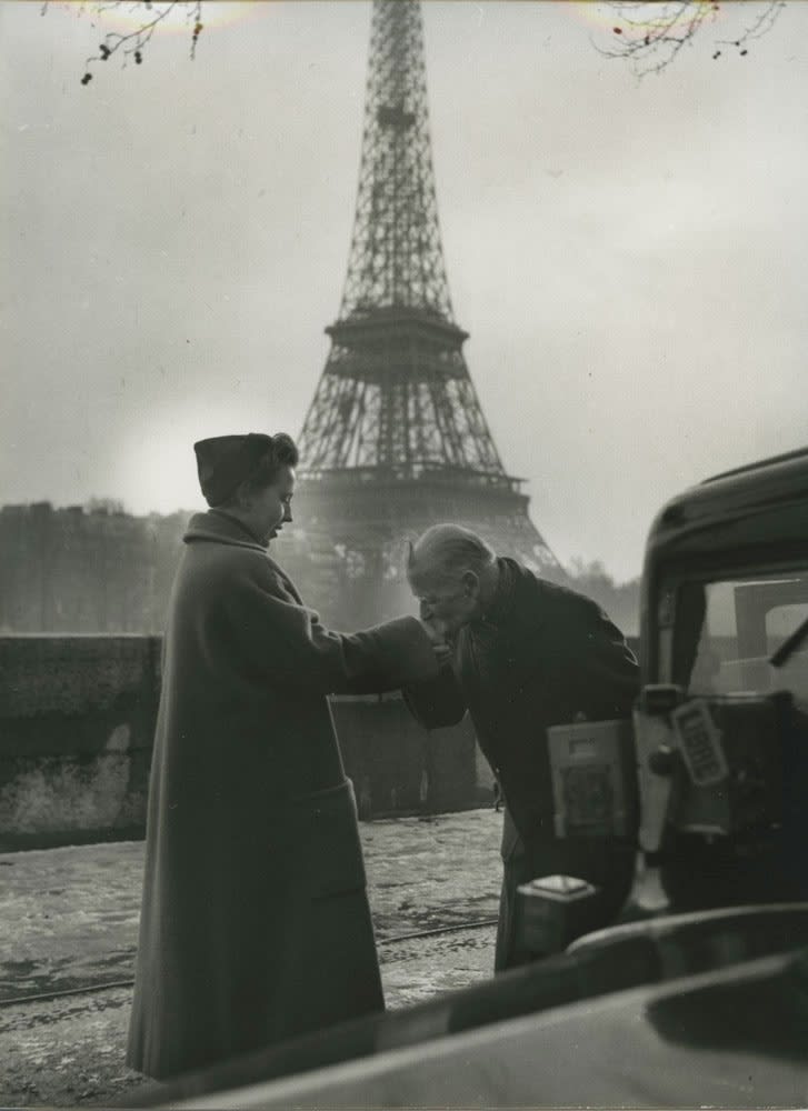 Sabine Weiss, Vieux russe, chauffeur de taxi, Paris, 1954