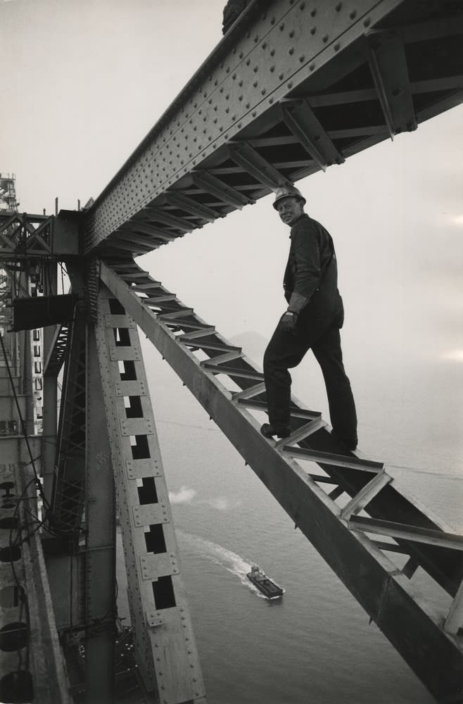 Ernst Haas Golden Gate Bridge, San Francisco, California Tirage gélatino-argentique d'époque Dim. papier: 23,5 x 35,5 cm