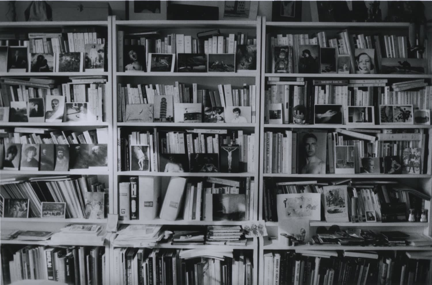 Hervé Guibert, La bibliothèque, 1986