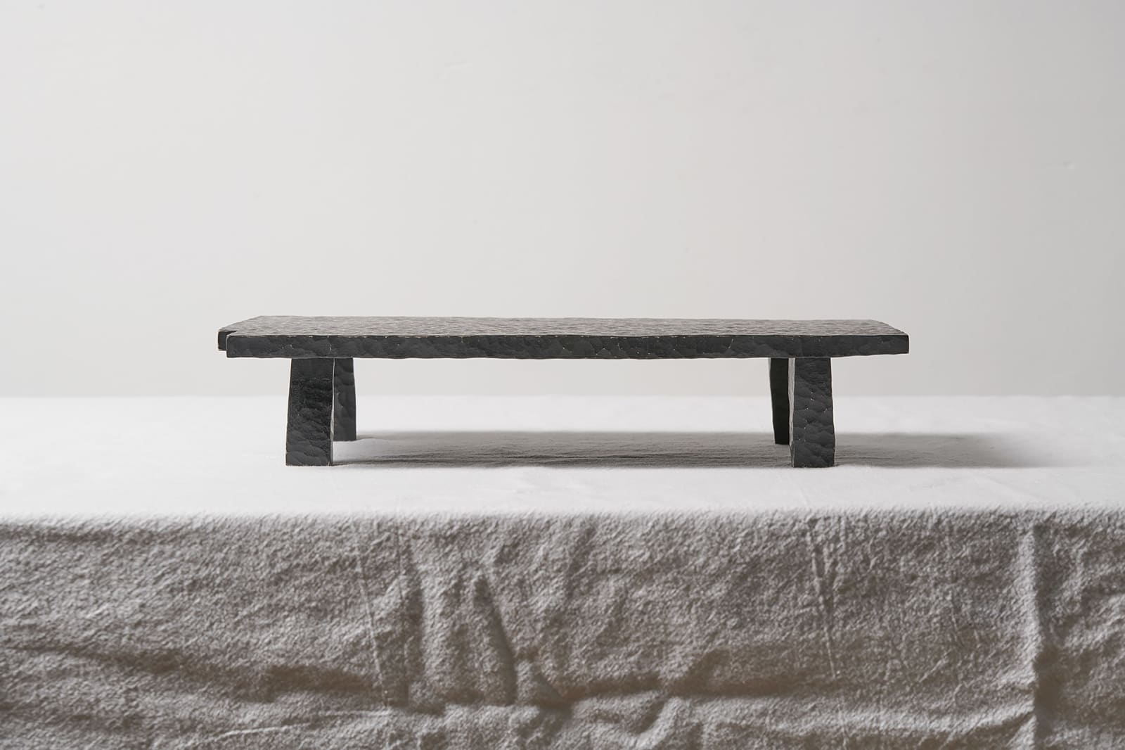 Mok-su, Legged tea table, 2022