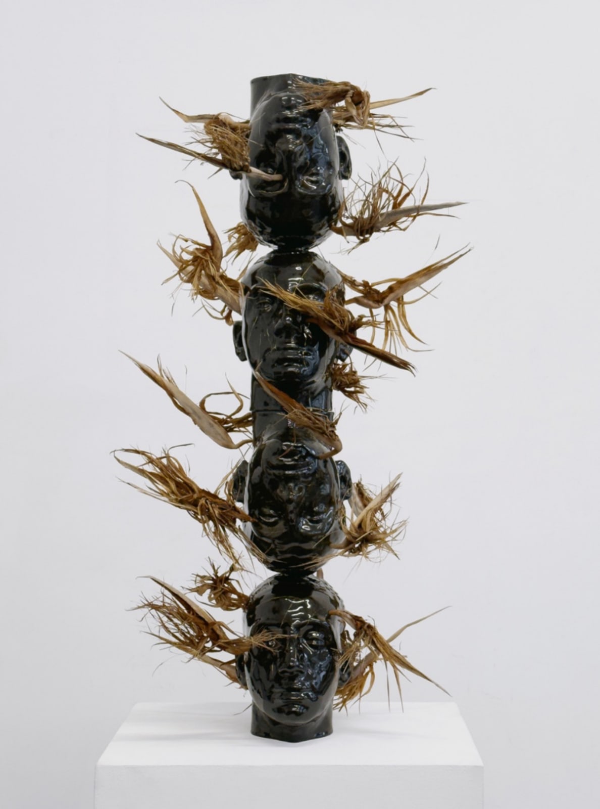 Mehdi Georges Lahlou, Birds of Paradise – Totem Ailes de Papillon, 2025