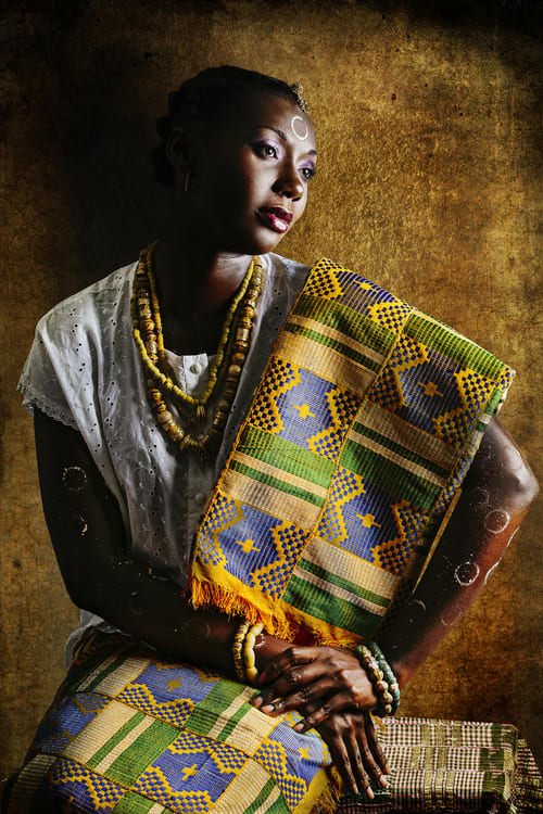 Joana Choumali, Akan Attie, 2015