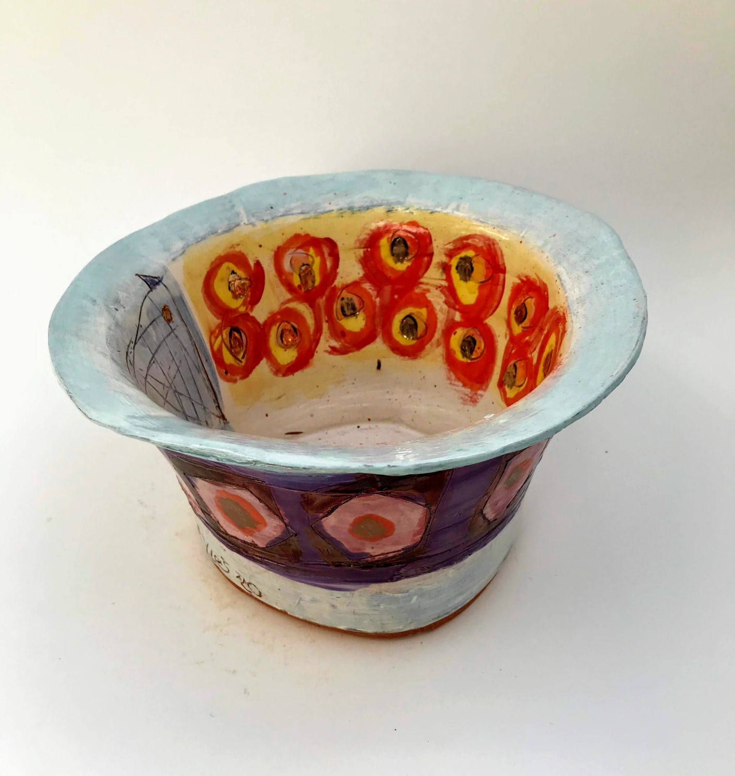 Linda Styles, Splayed Top Bowl with Creature , 2020