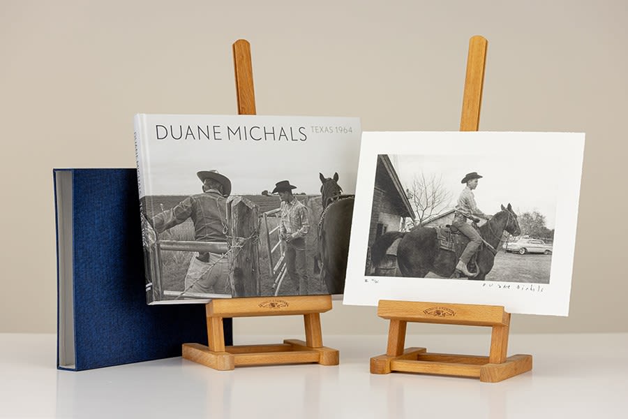 Duane Michals, Texas 1964 II, 2022