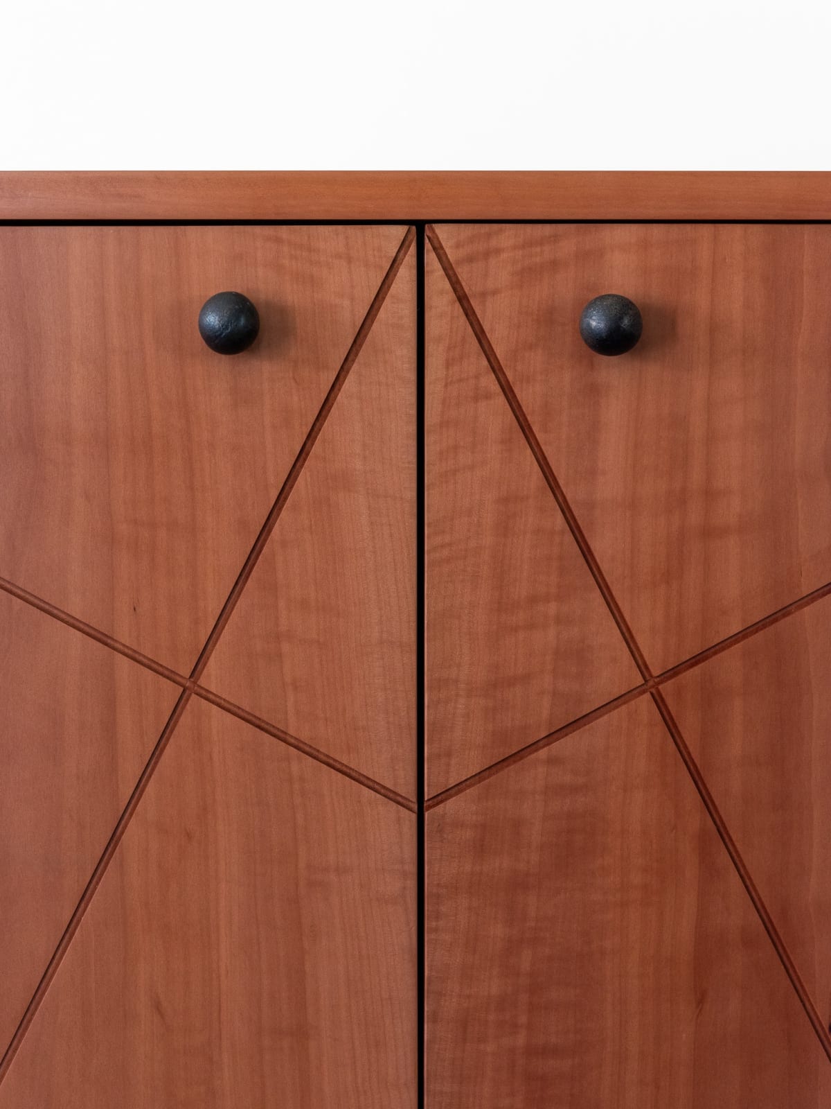 Mehdi Dakhli, Hôtel du Lac Cabinet, 2025