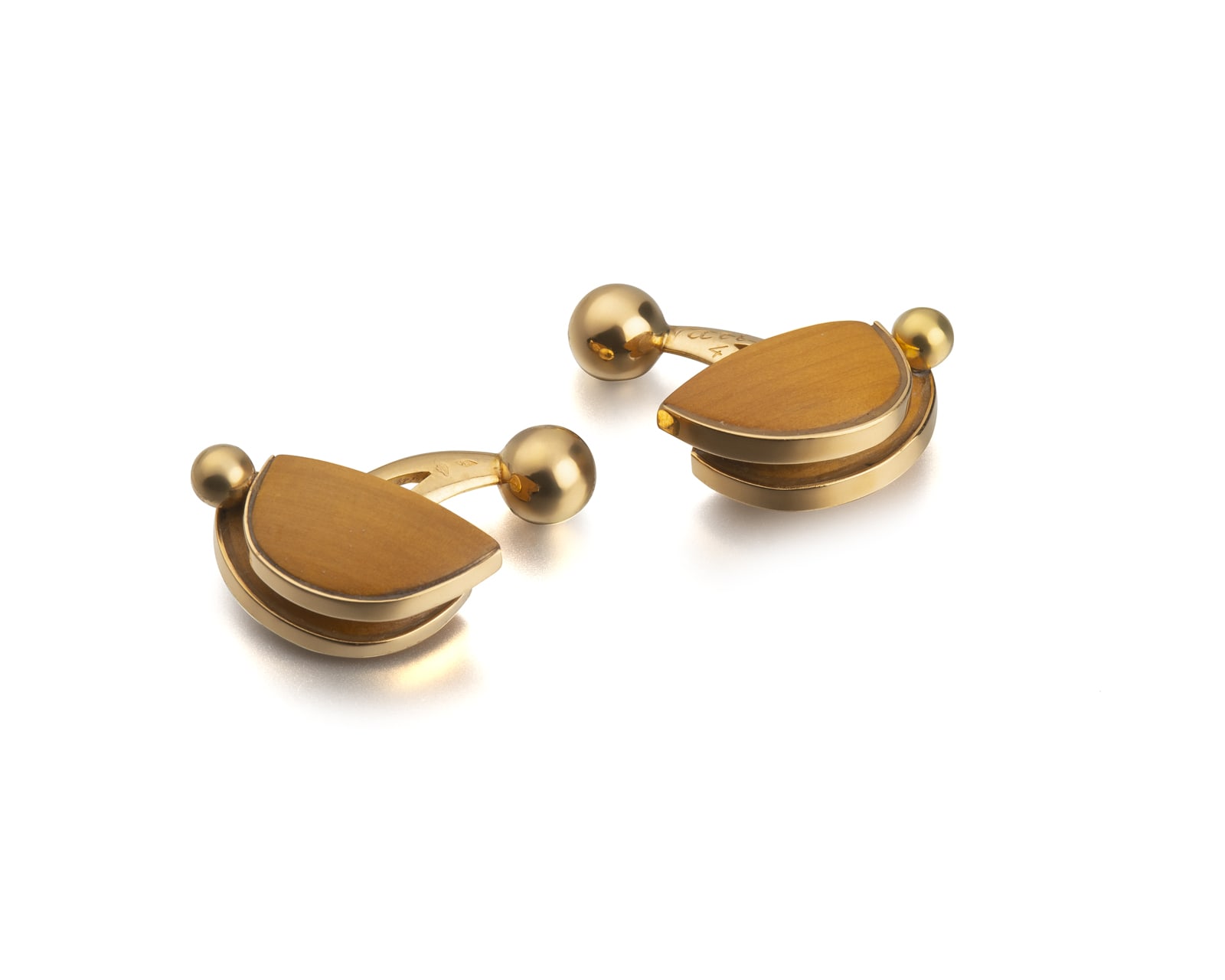 Sophia Vari, Pélias Cufflinks, pre 2010