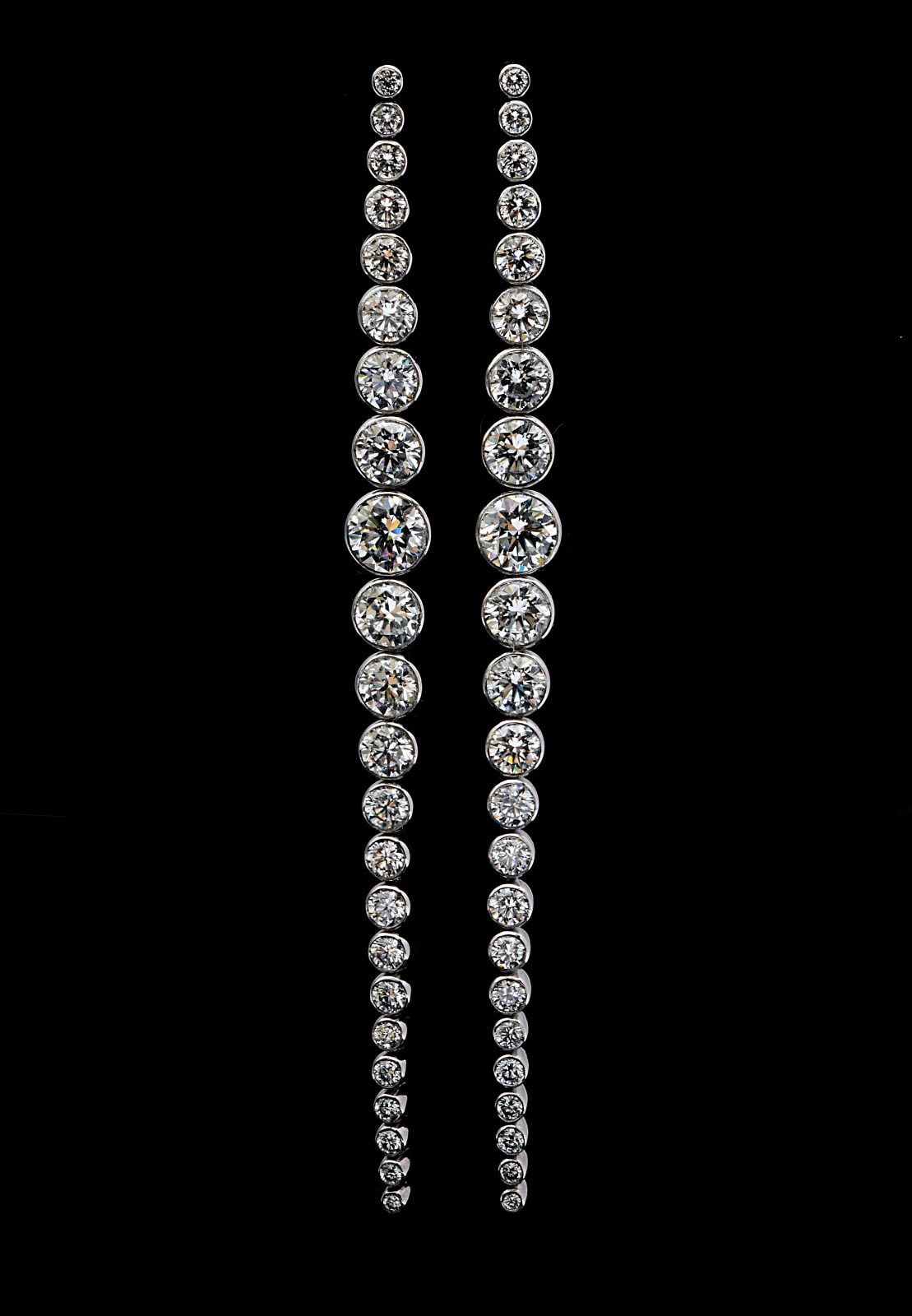 Darren Sherwood, Droplet Line Earrings