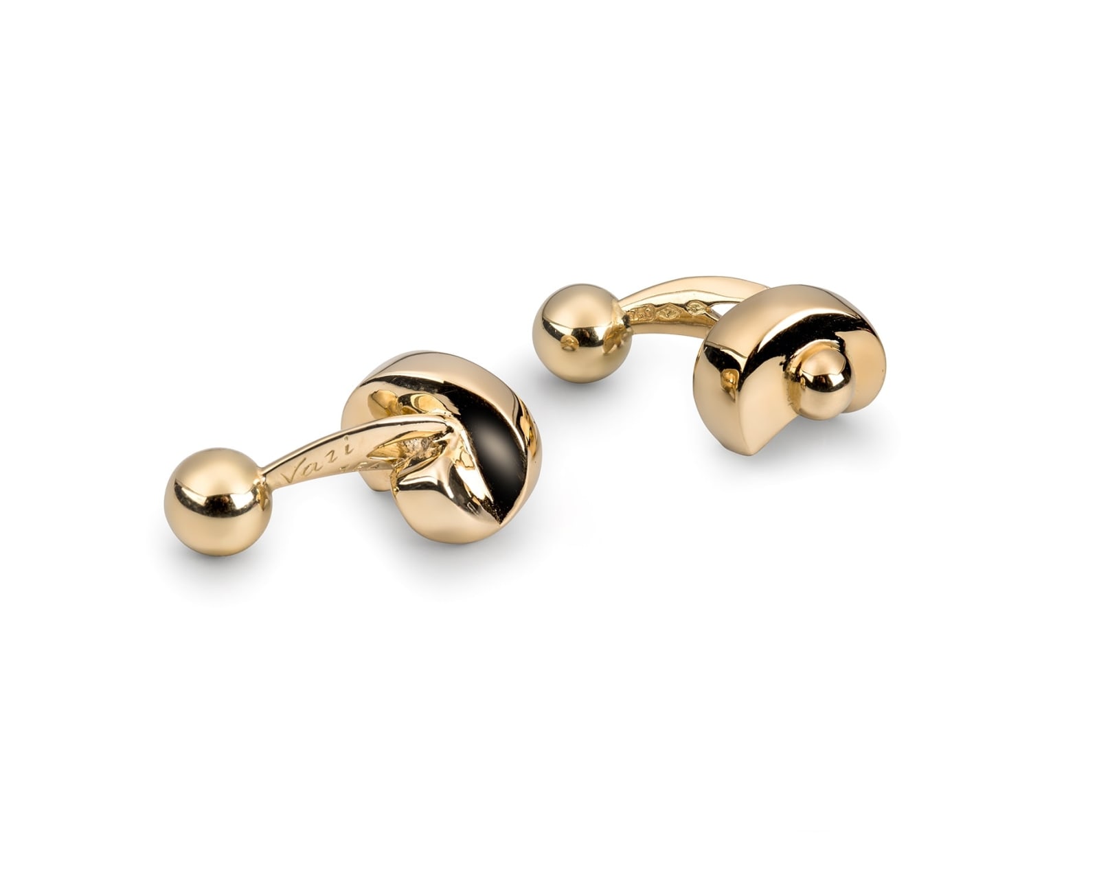 Sophia Vari, Eurybie Cufflinks, 2014