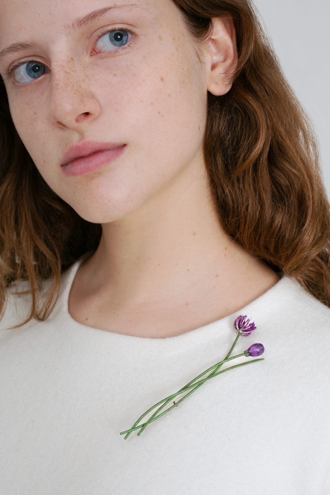 Luz Camino, Chive Brooch