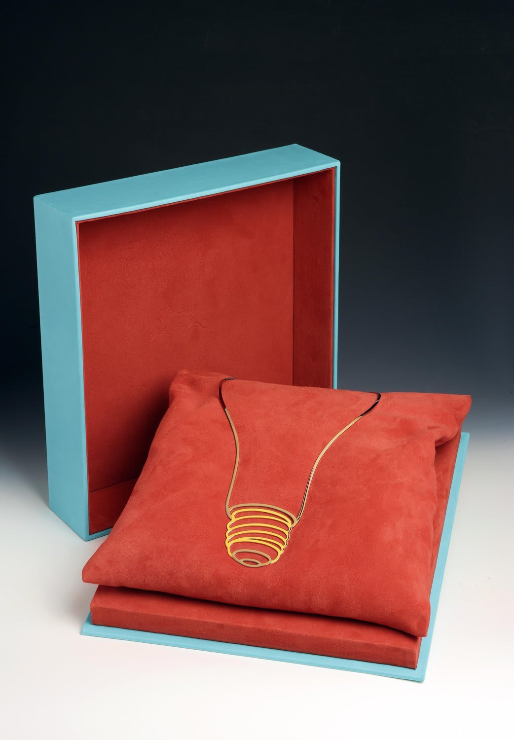 Michael Craig Martin, Light Bulb Necklace, 2007