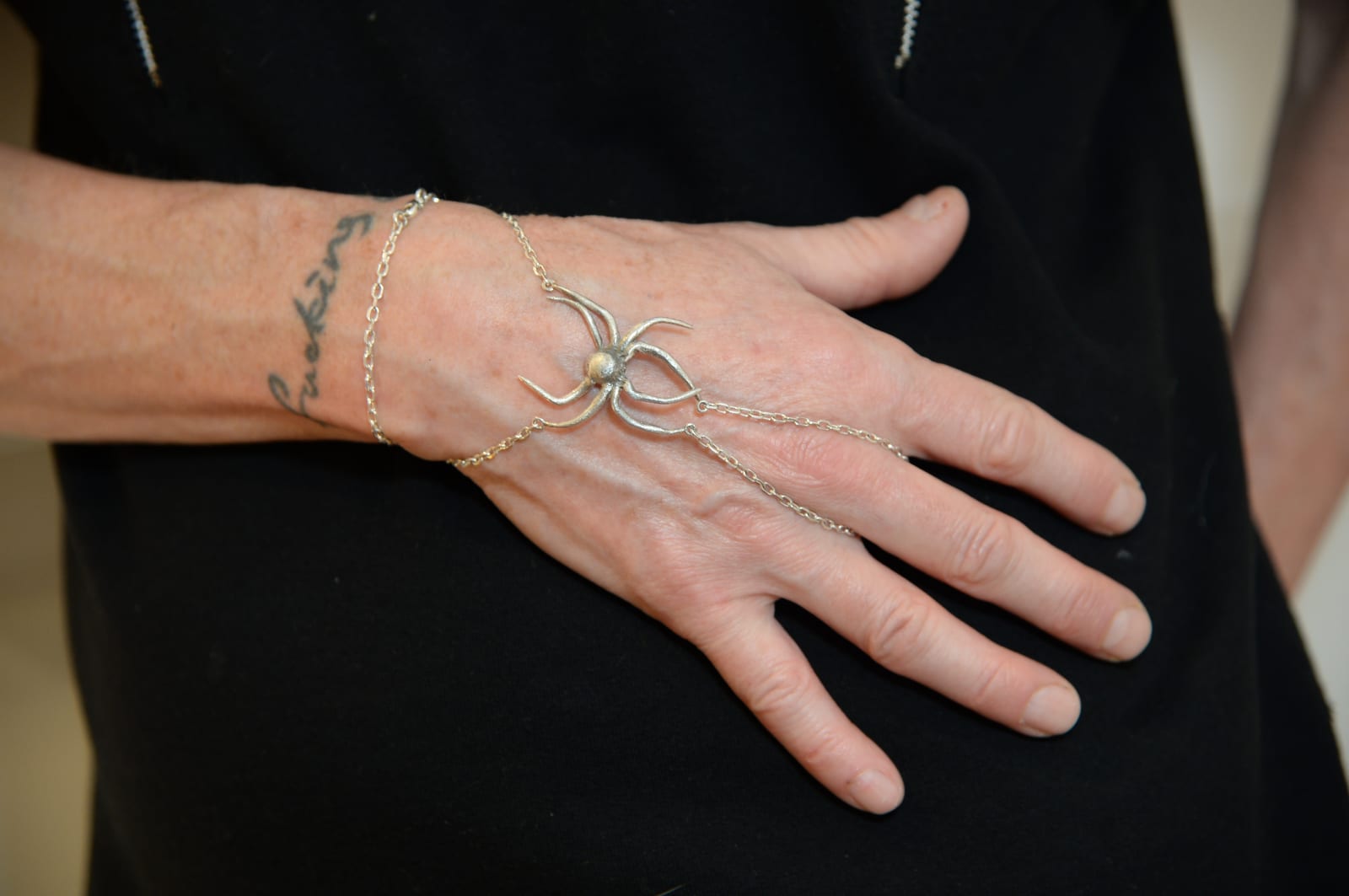 Sue Webster, Spider Hand Bracelet, 2021