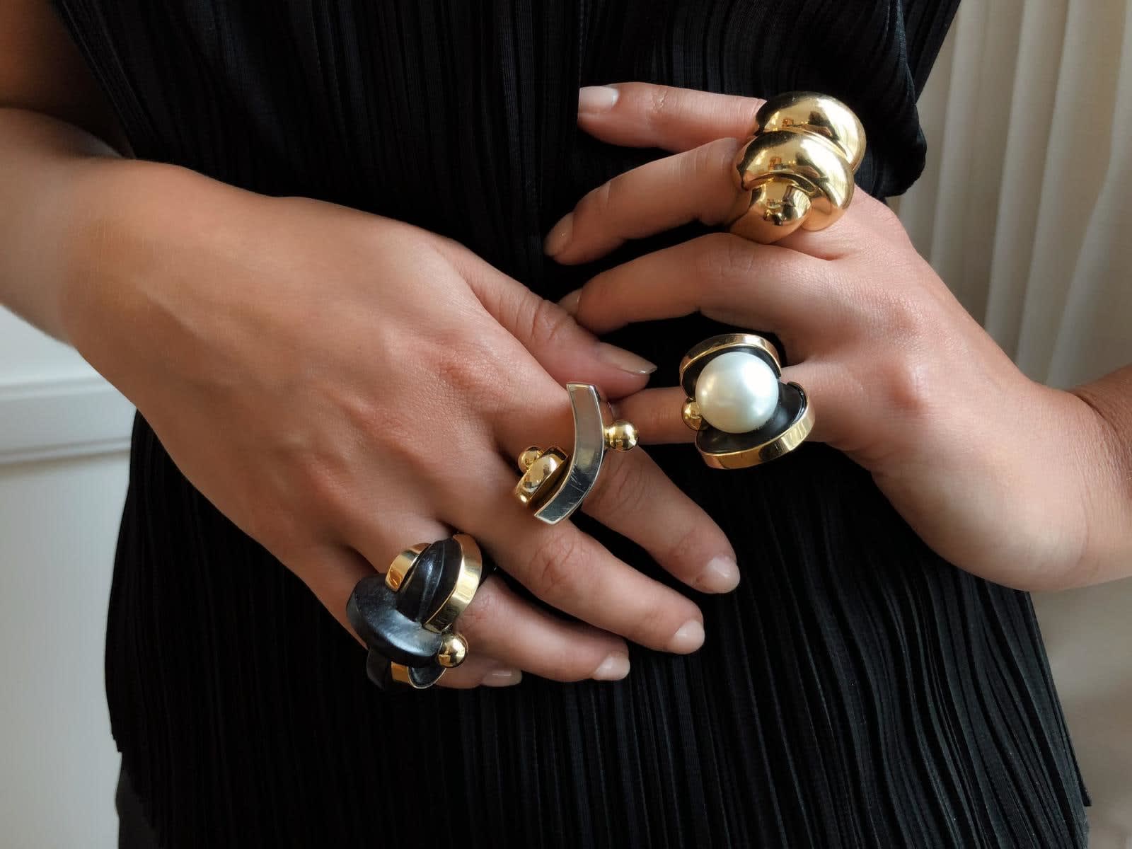 Sophia Vari, Médée II Ring, 2010