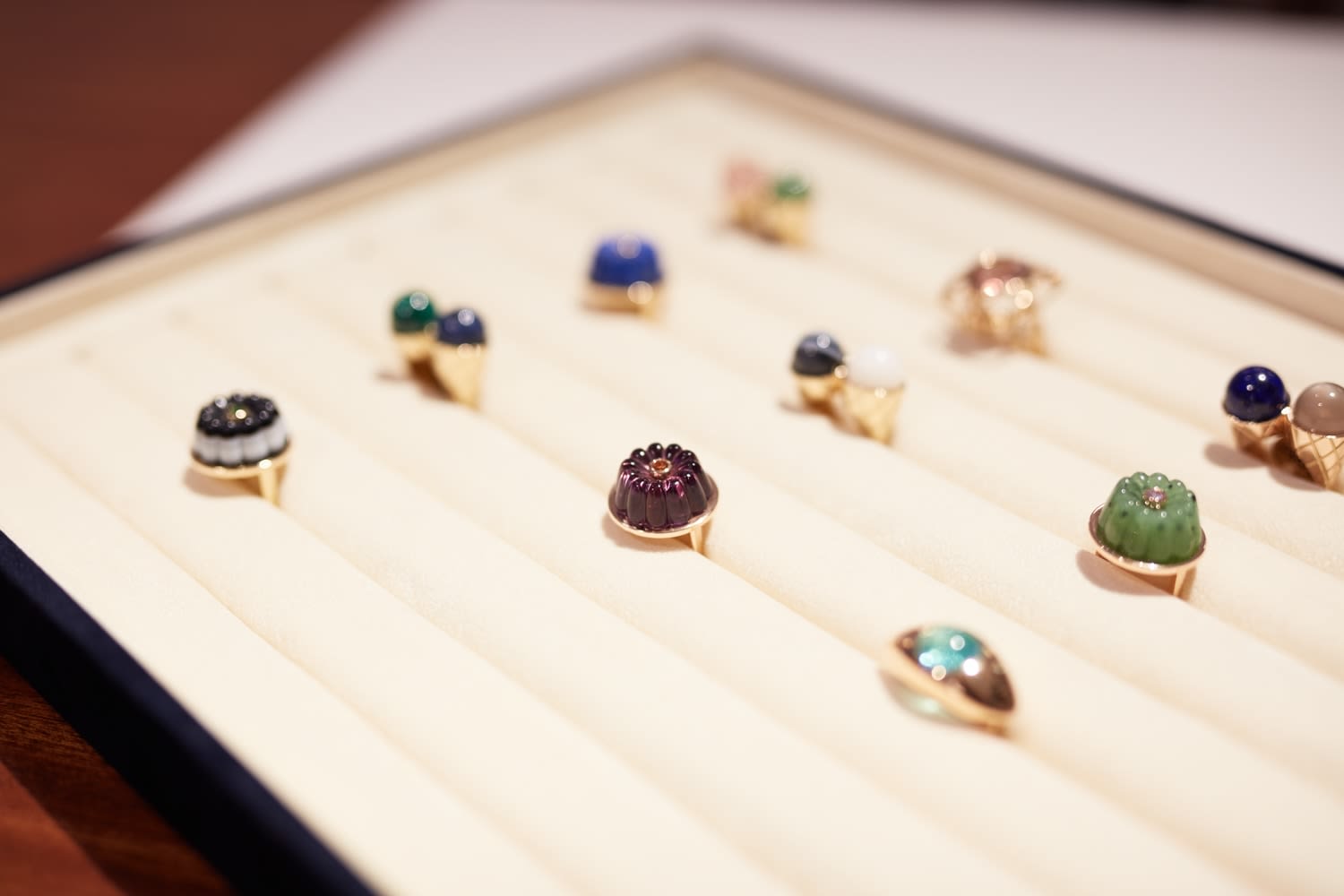 Cora Sheibani, Gugelhupf Ring