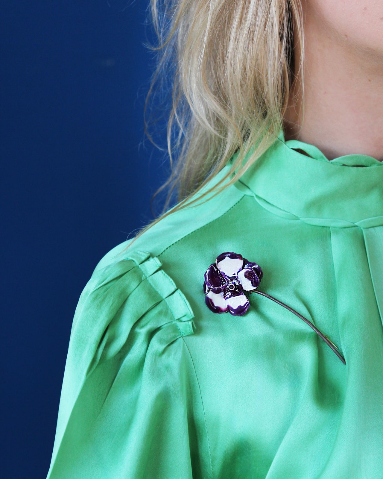 Luz Camino, Purple and White Pansy brooch
