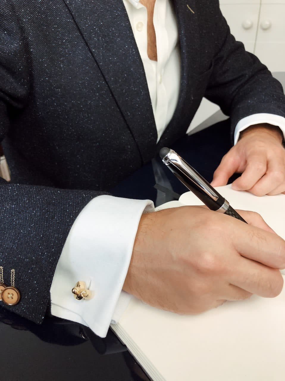 Sophia Vari, Eurybie Cufflinks, 2014