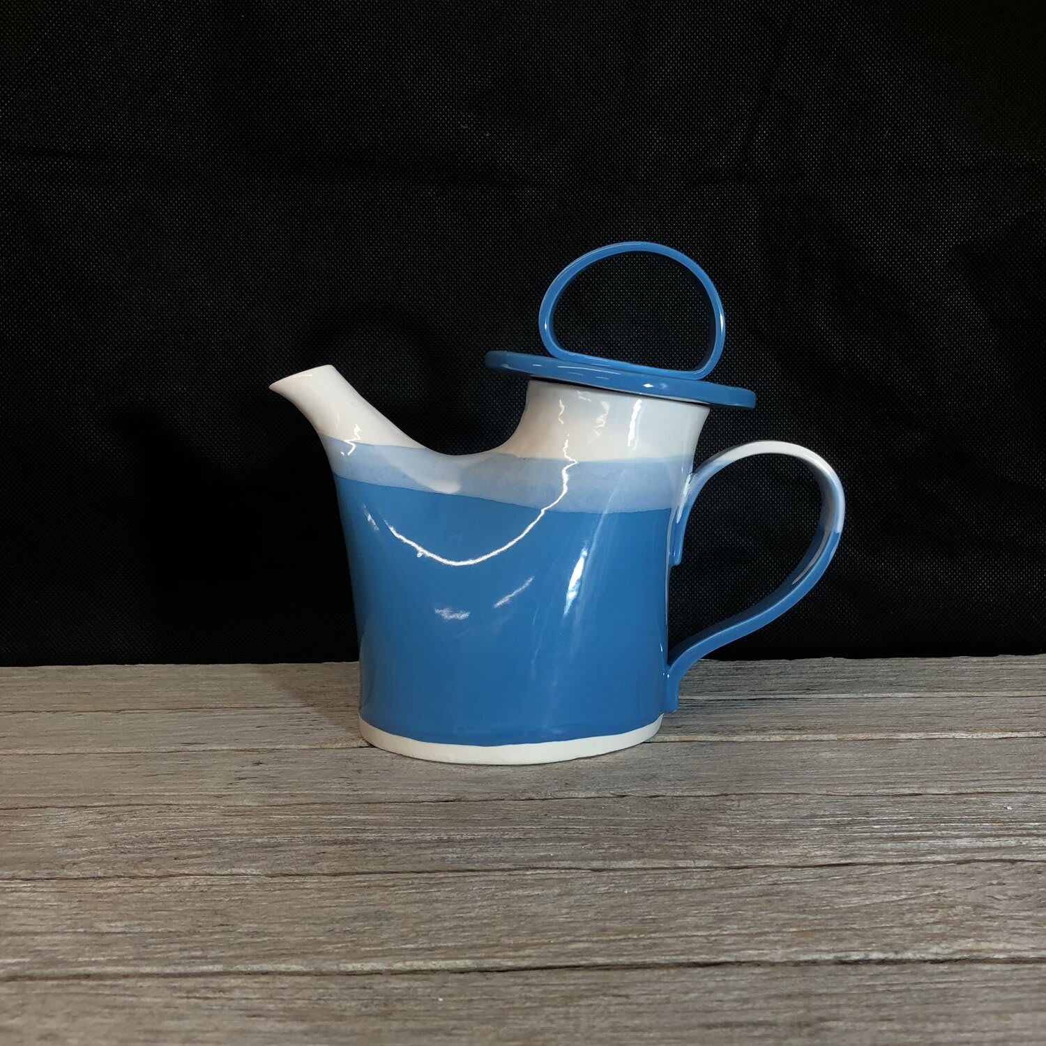 Richard Pomeroy, Small Tea Pot, 2022