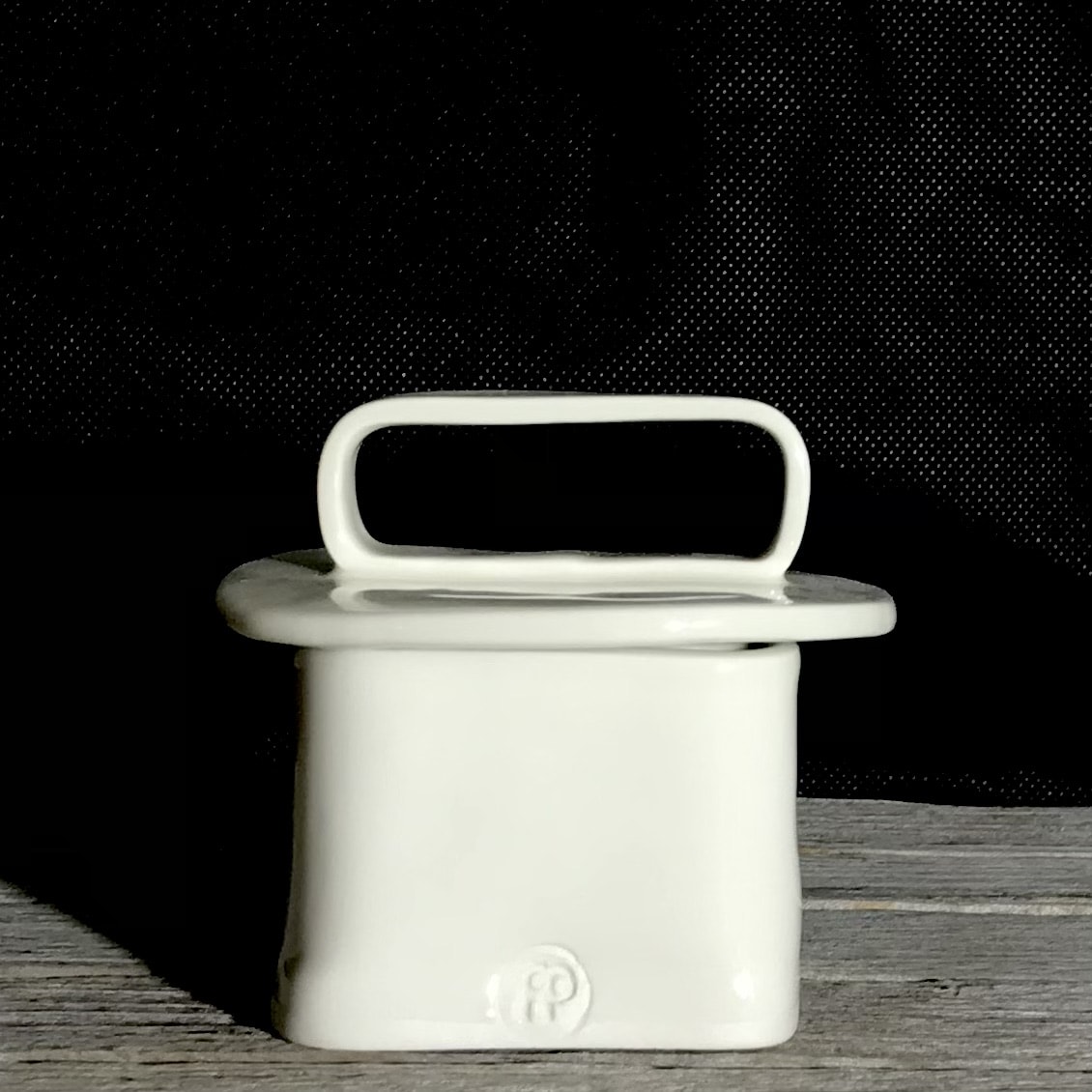 Richard Pomeroy, Salt Box, 2022
