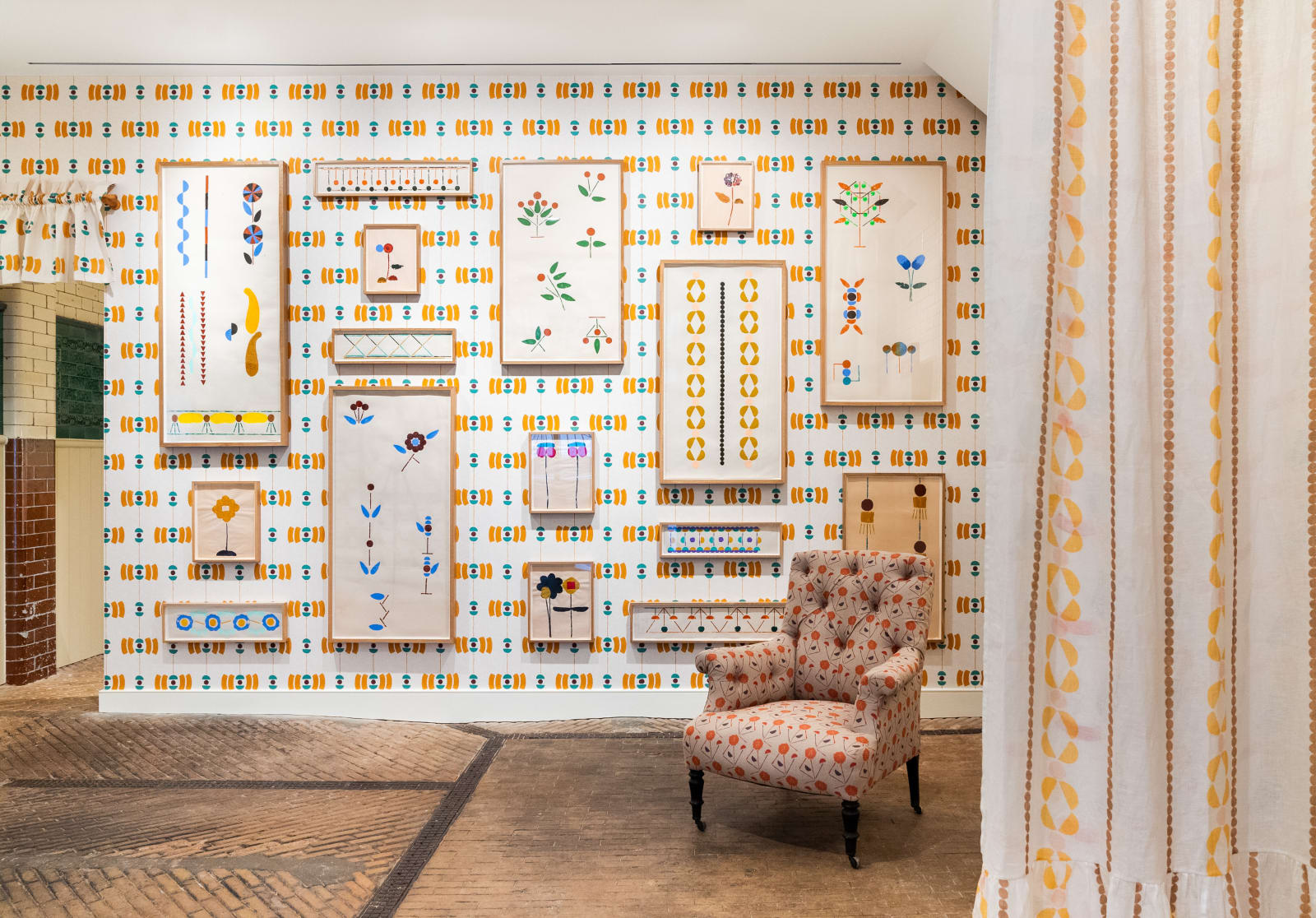 Georgie Hopton, Jugendstil, 2012