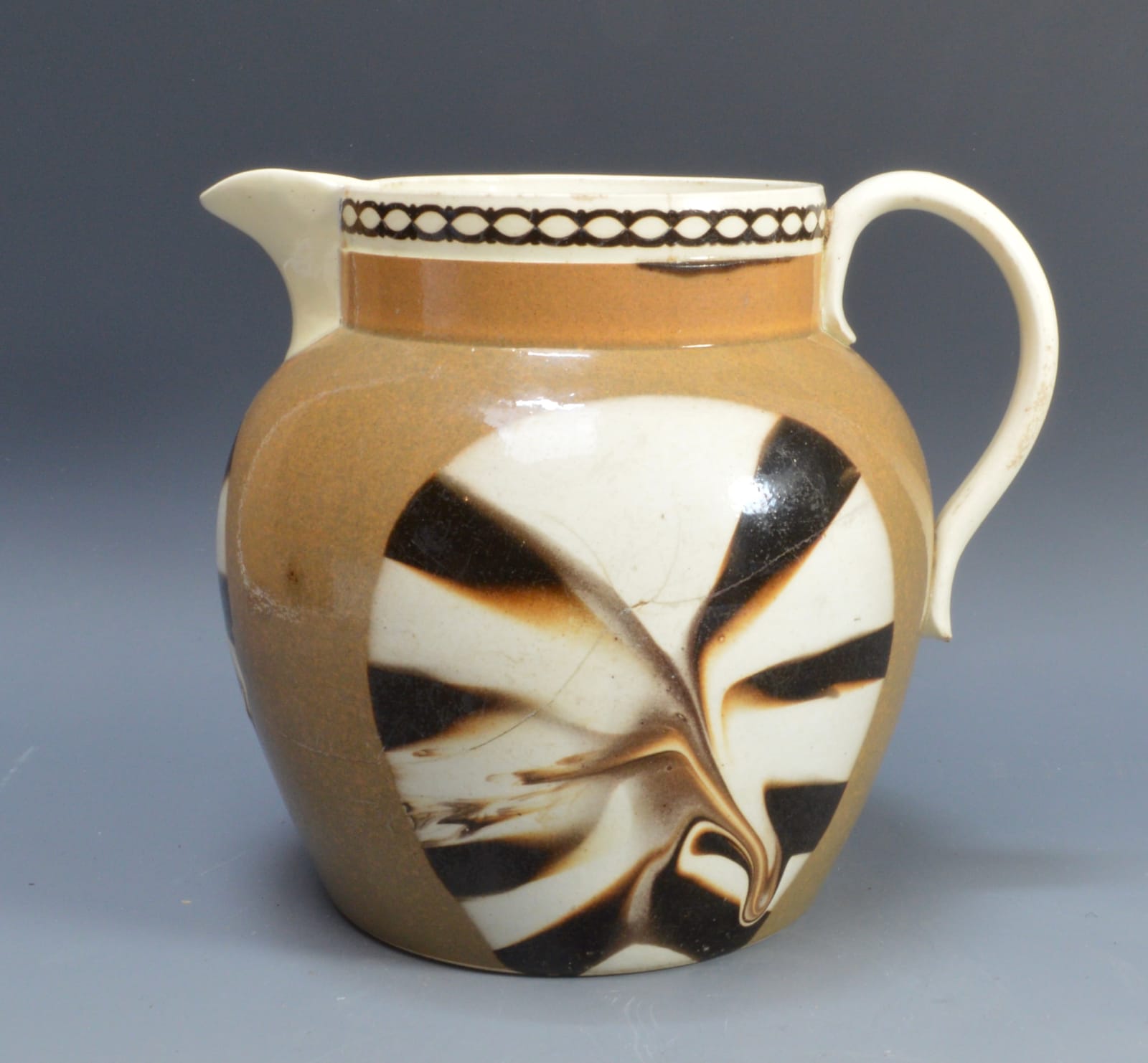 Unknown, Mochaware Jug with fan decoration, 1820